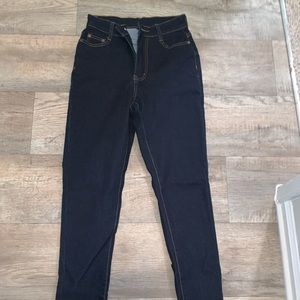 Fashion nova jeans ( NEW - size 7)